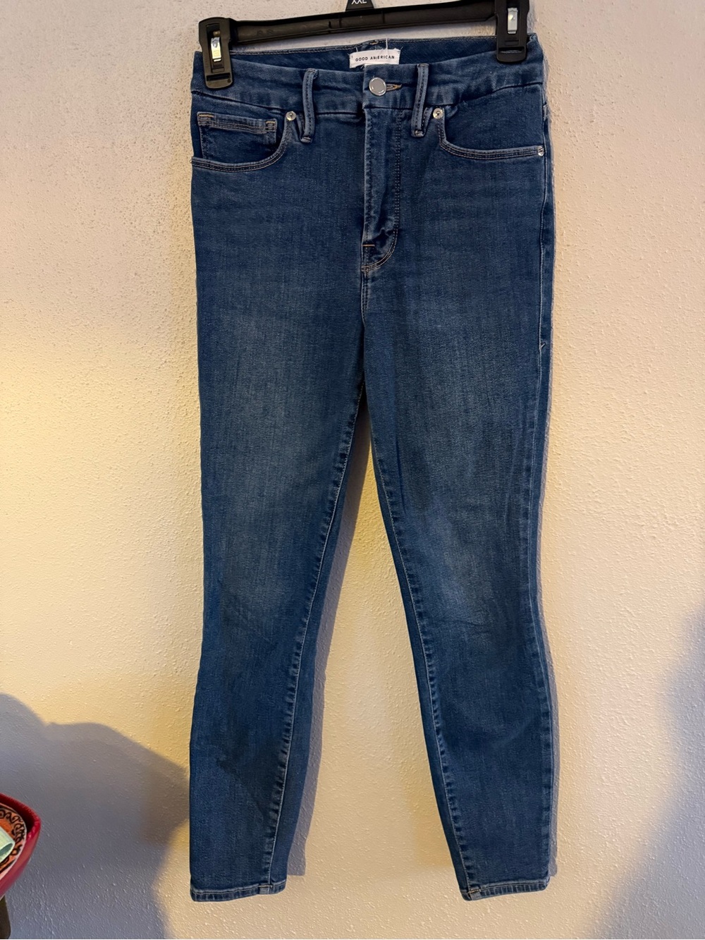 (4/27) Good American Skinny Jeans in Medium Blue